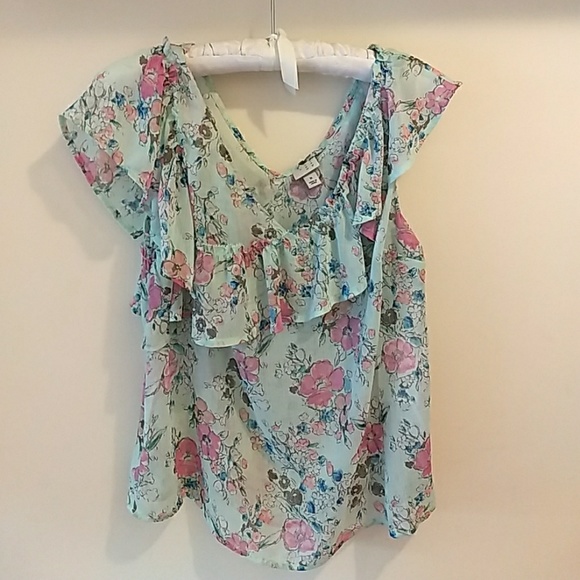 a new day Tops - SALE 🎇🎆A New Day sheer blouse